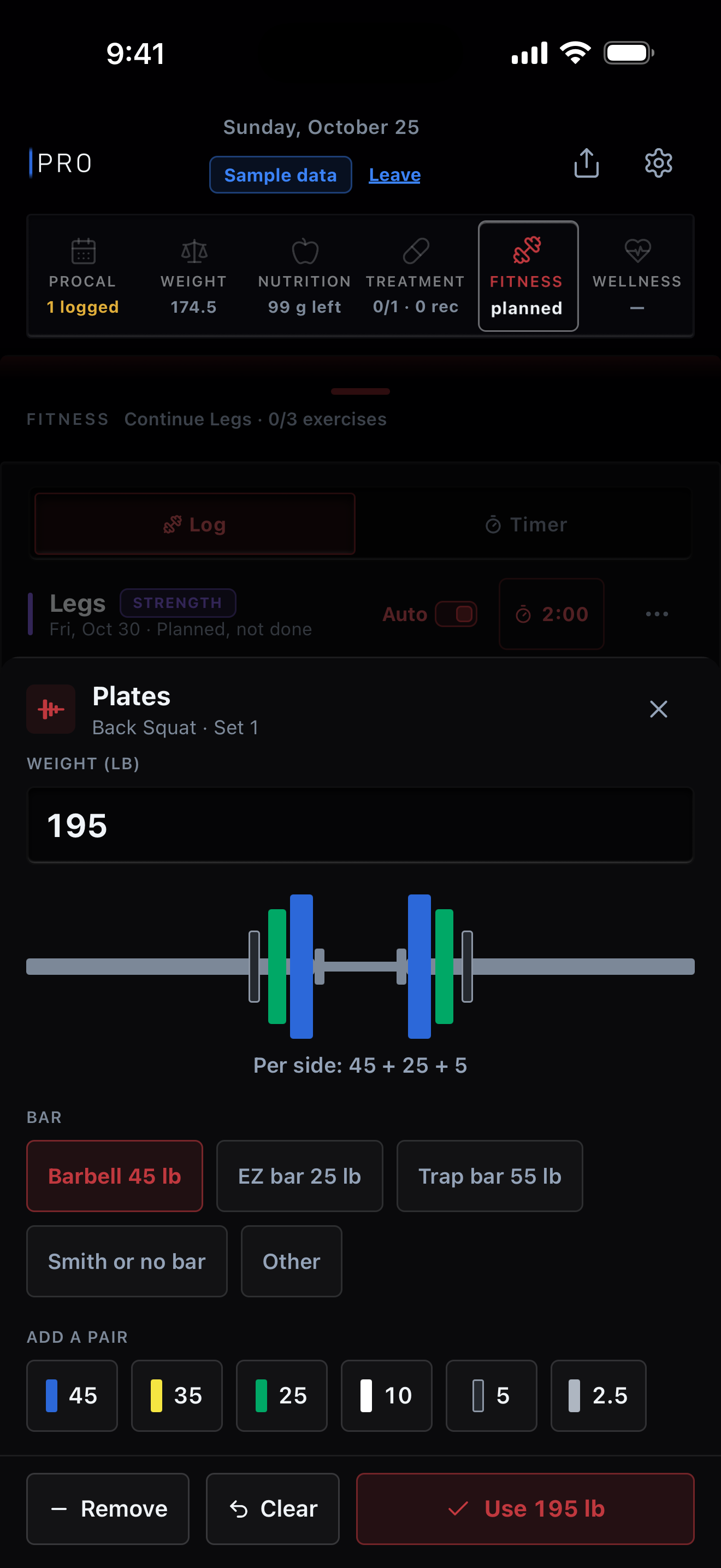 The Plates sheet for a back squat's first set: 195 lb typed, the bar drawn with its plates, Per side: 45 + 25 + 5, Barbell 45 lb chosen among the bars, and the plate pairs to add, from 45 to 2.5. Sample data.